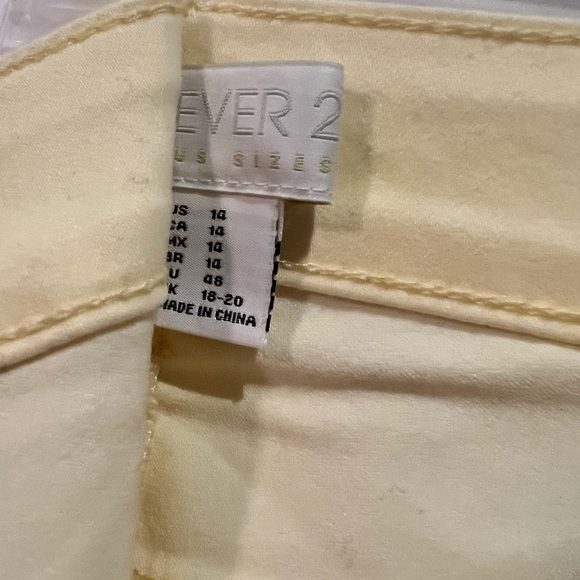 Forever 21 yellow jeans - Picture 4 of 4